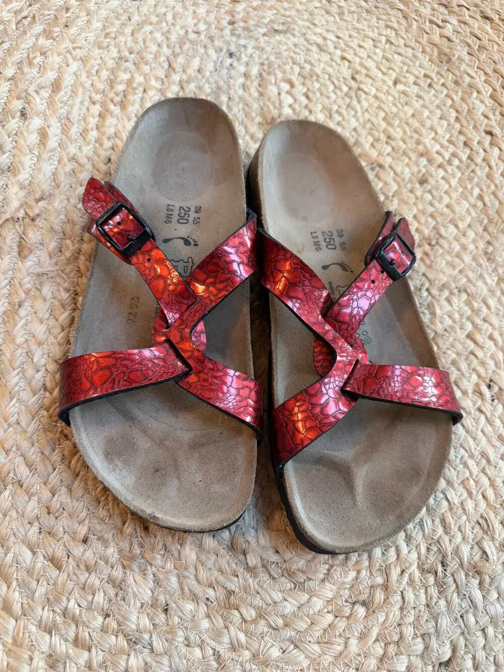 Birkenstock Sylt Sandals – Metallic Red Snake Size EU 39 / US W 8-8.5 Narrow